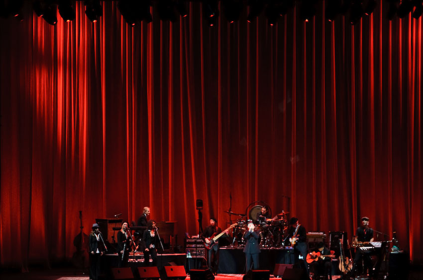 Leonard-Cohen-04.jpg